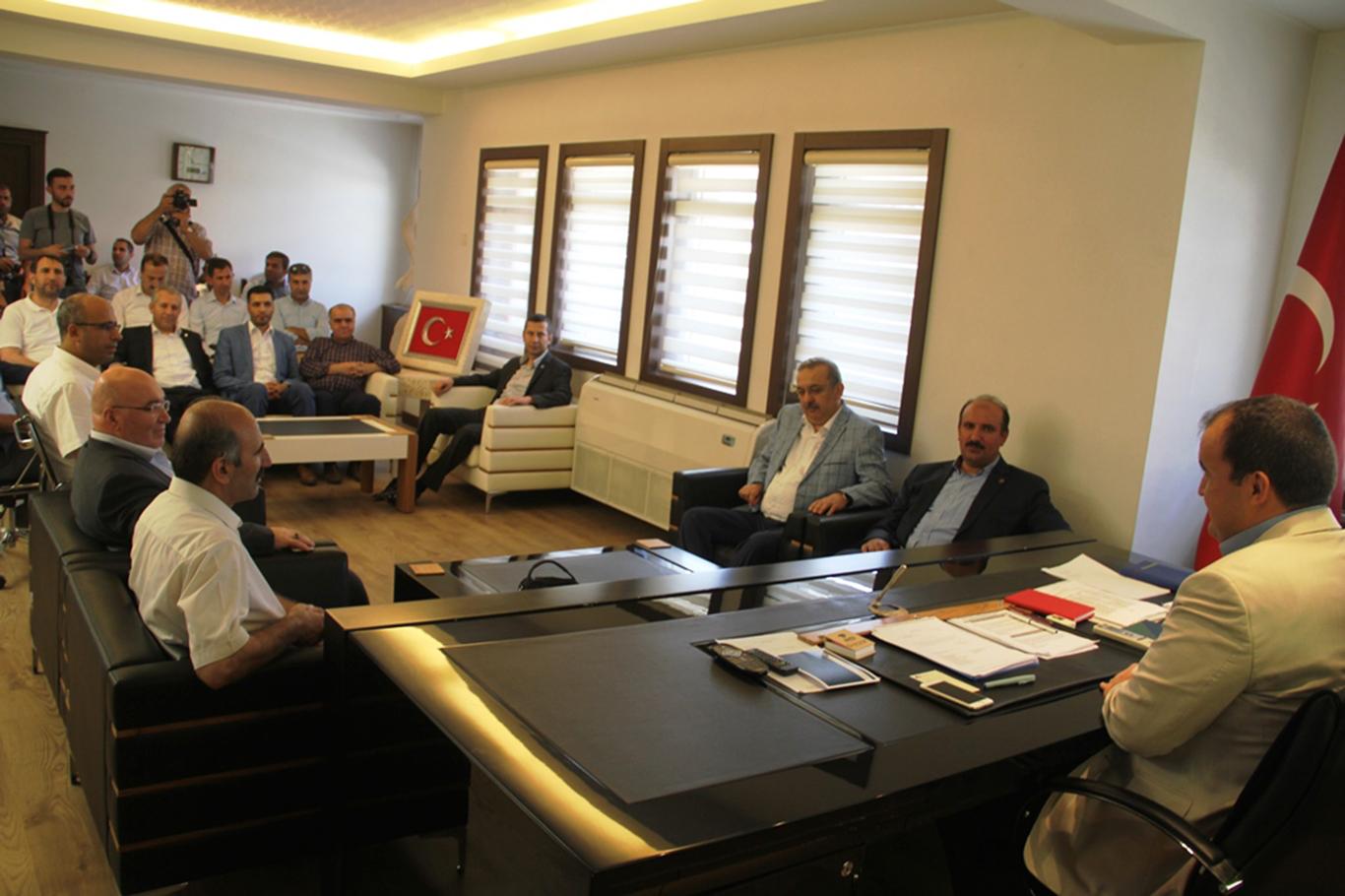 STK’lardan Midyat’a geçmiş olsun ziyareti STK’lardan Midyat’a geçmiş olsun ziyareti